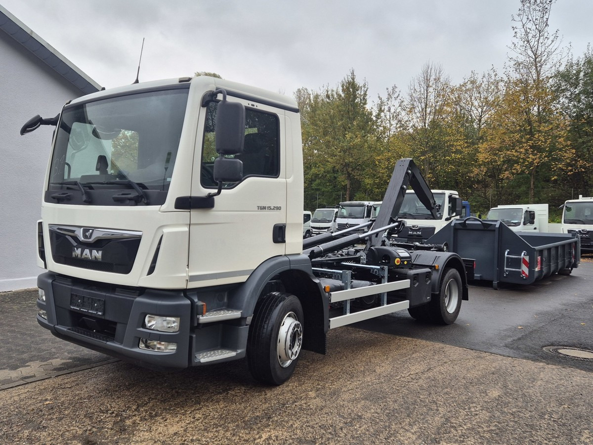 MAN TGM 15.290 BL Aut. Abrollkipper AHK - Camião polibenne: foto 4 MAN TGM 15.290 BL Aut. Abrollkipper AHK - Camião polibenne: foto 4