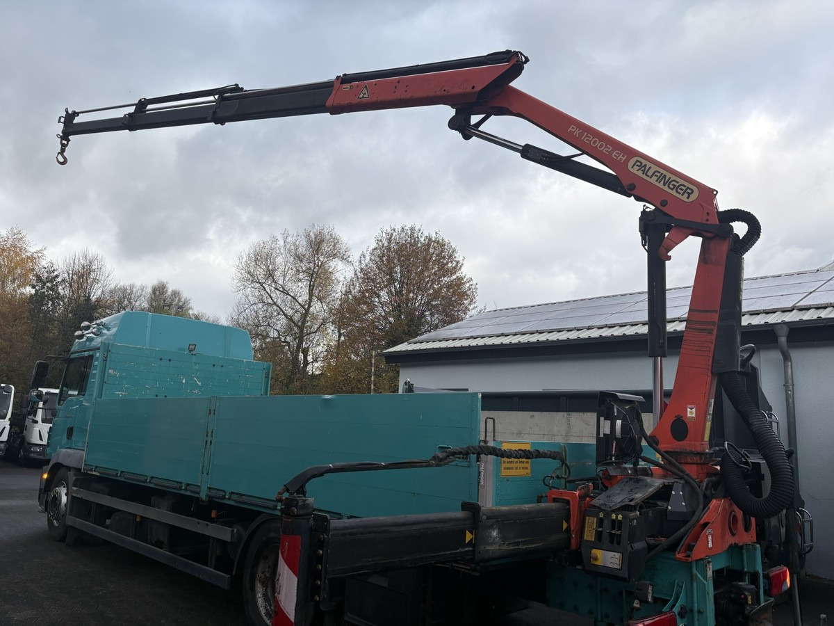 Camião de caixa aberta/ Plataforma, Camião grua MAN TGM 18.340 PK 12002 EH Funk Ladekran sofort verf: foto 15 Camião de caixa aberta/ Plataforma, Camião grua MAN TGM 18.340 PK 12002 EH Funk Ladekran sofort verf: foto 15