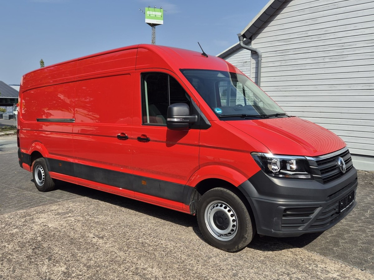 VW Crafter 35 Maxi L4H3 1Hand PDC - Furgão: foto 1 VW Crafter 35 Maxi L4H3 1Hand PDC - Furgão: foto 1