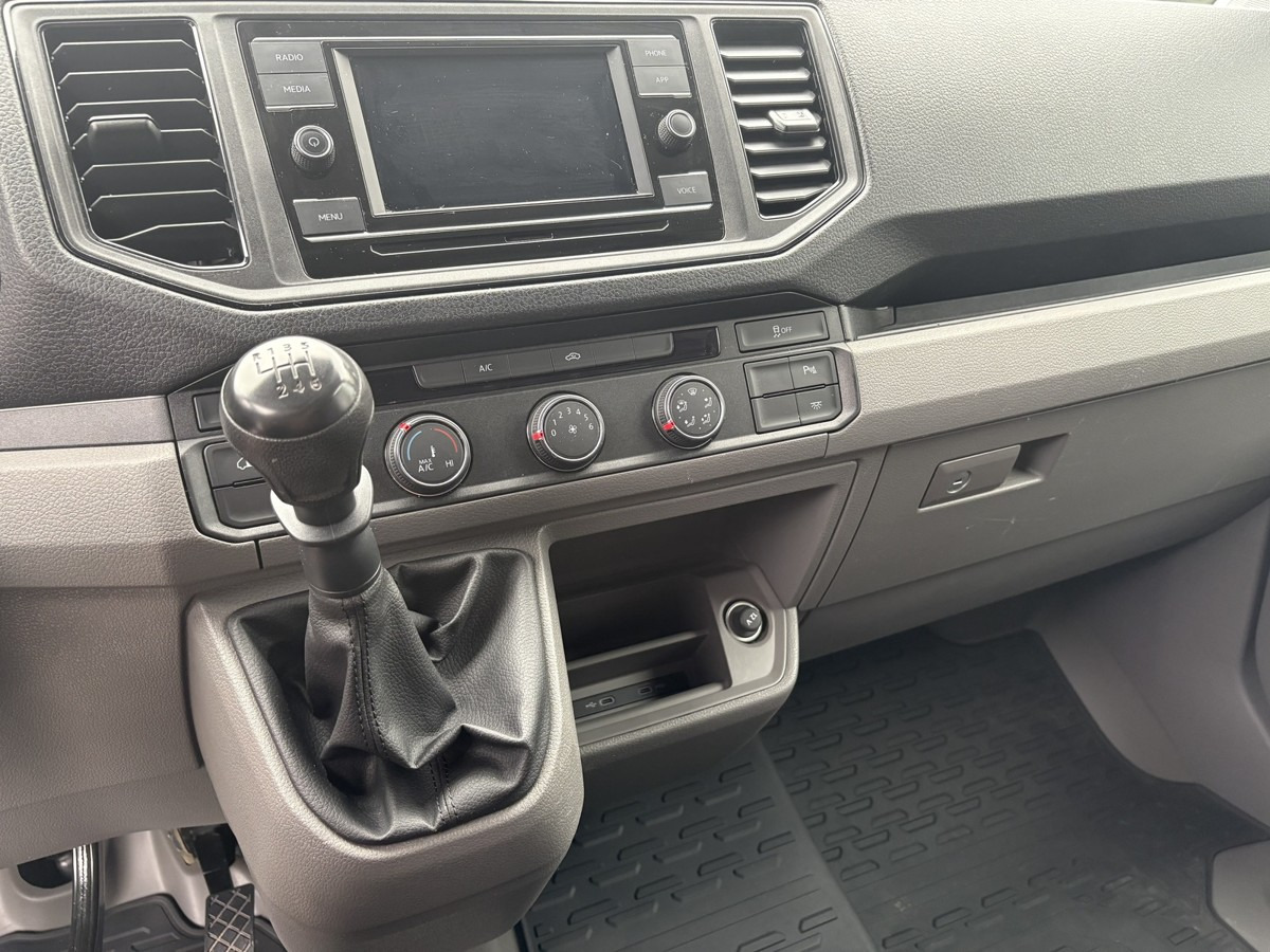 Furgão VW Crafter 35 Maxi L4H3 1Hand PDC: foto 18