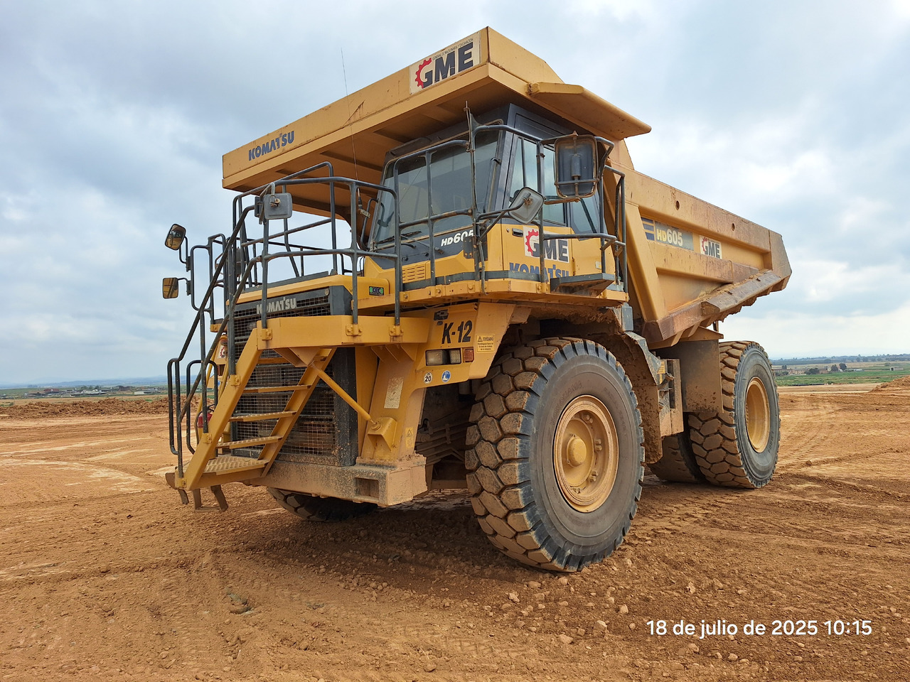 KOMATSU HD605 7-EO - Caminhão fora de estrada: foto 2 KOMATSU HD605 7-EO - Caminhão fora de estrada: foto 2