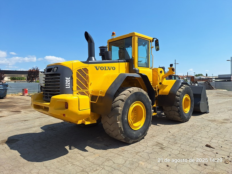 VOLVO L120E - Pá carregadora de rodas: foto 4 VOLVO L120E - Pá carregadora de rodas: foto 4