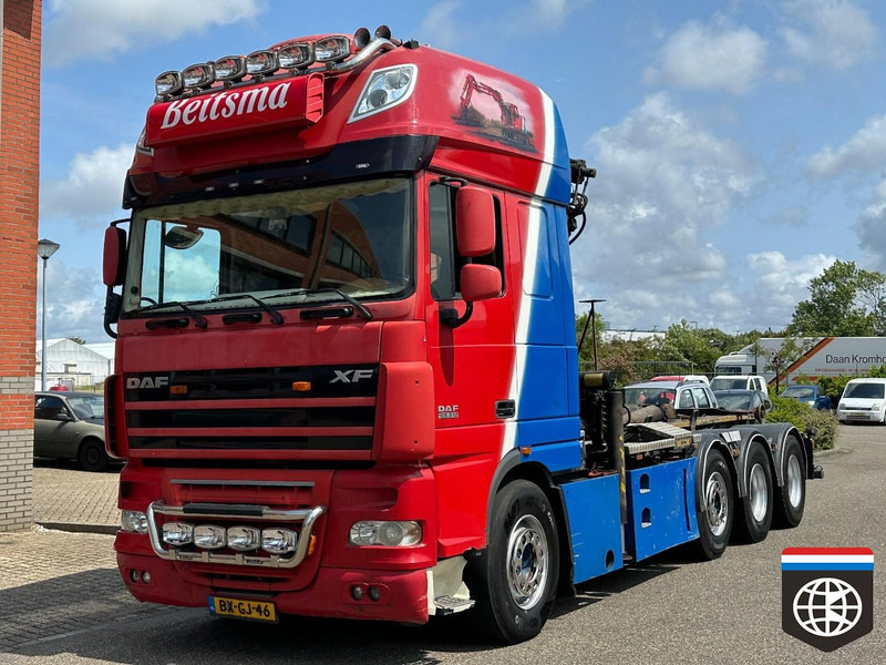 DAF FAK XF105 510 * MANUAL 16x ZF ** PALLFINGER PK20002 ** PALIFT HOOK 25t ** 8X2/4 - Camião grua: foto 2 DAF FAK XF105 510 * MANUAL 16x ZF ** PALLFINGER PK20002 ** PALIFT HOOK 25t ** 8X2/4 - Camião grua: foto 2