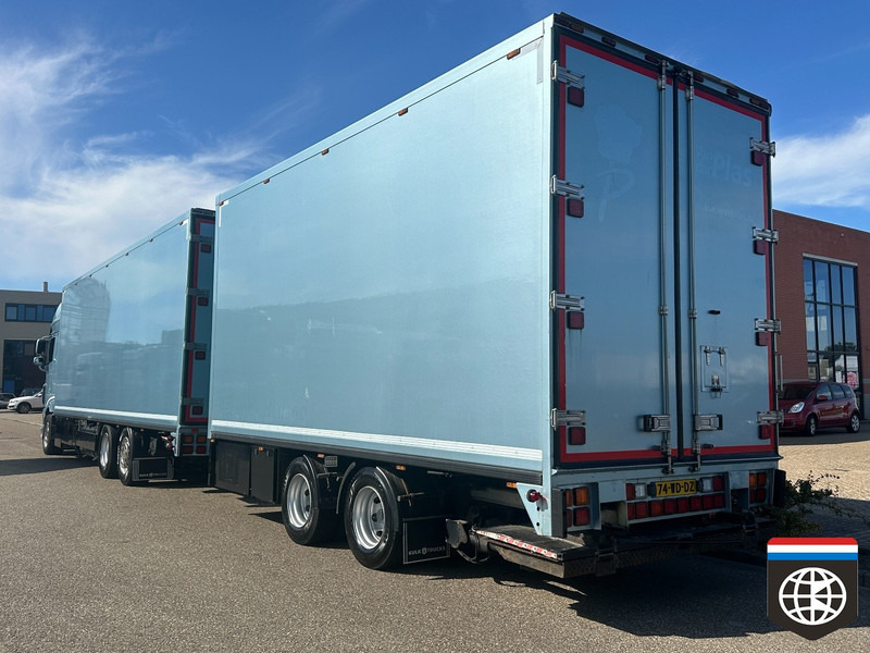 DAF XF 460 FAN FRIGO COMBI - SPECIAL showtruck - TRS - TAILLIFT - Camião frigorífico: foto 5 DAF XF 460 FAN FRIGO COMBI - SPECIAL showtruck - TRS - TAILLIFT - Camião frigorífico: foto 5