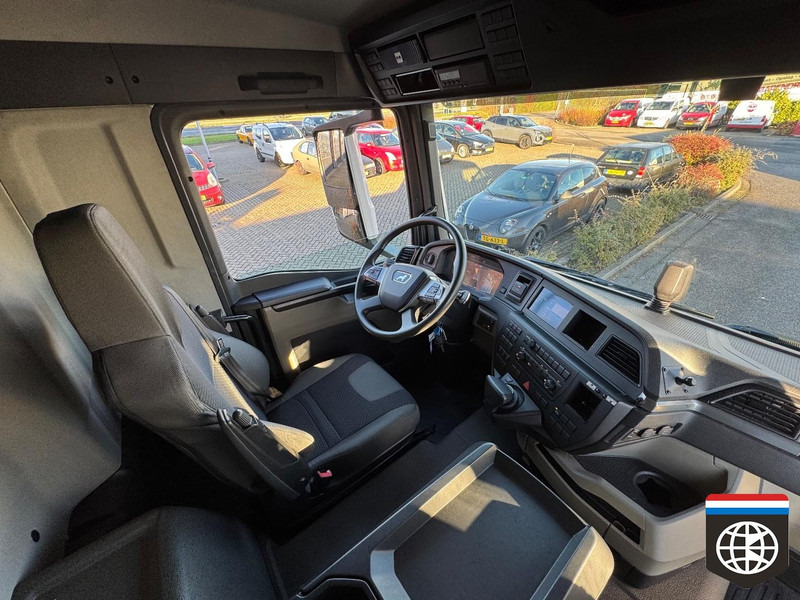 MAN TGX 26 470 PALLFINGER 19 - RETARDER - concoustaat - Camião grua: foto 2 MAN TGX 26 470 PALLFINGER 19 - RETARDER - concoustaat - Camião grua: foto 2