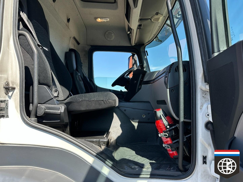 Camião de lona Mercedes-Benz ANTOS: foto 16