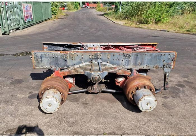 Iveco Eurotrakker 28/37 05C98 - Peça de reposição: foto 2 Iveco Eurotrakker 28/37 05C98 - Peça de reposição: foto 2