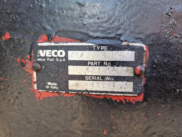 Iveco Eurotrakker 28/37 05C98 - Peça de reposição: foto 5 Iveco Eurotrakker 28/37 05C98 - Peça de reposição: foto 5