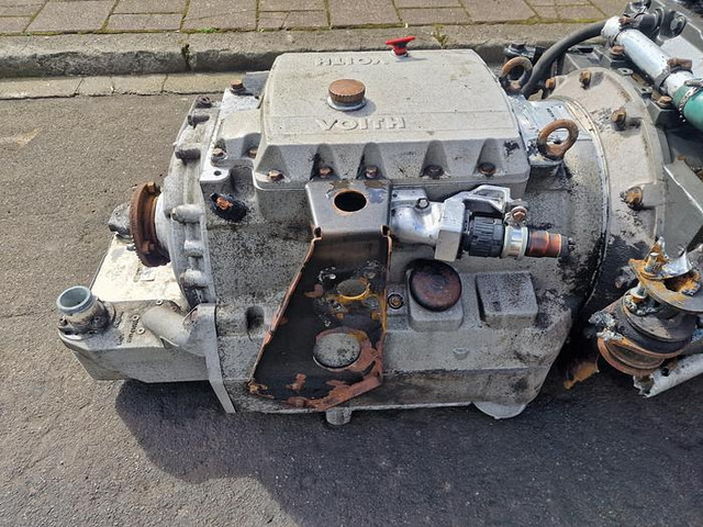 Voith Turbo Diwabus 854.5 - Peça de reposição: foto 1 Voith Turbo Diwabus 854.5 - Peça de reposição: foto 1