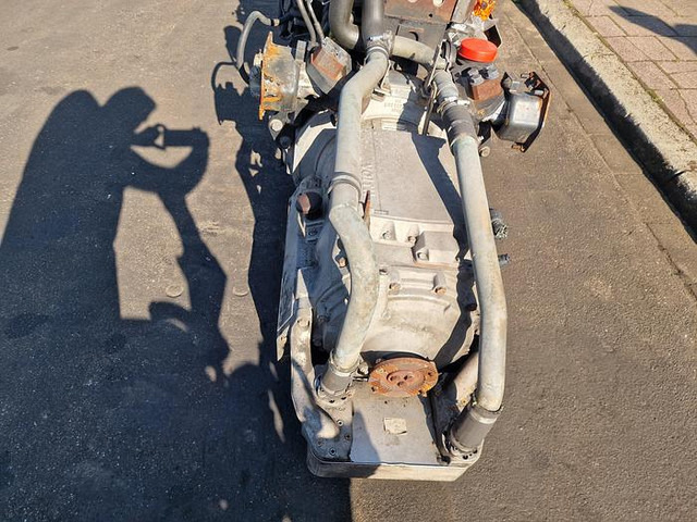 Voith Turbo Diwabus 864.5 - Peça de reposição: foto 2 Voith Turbo Diwabus 864.5 - Peça de reposição: foto 2