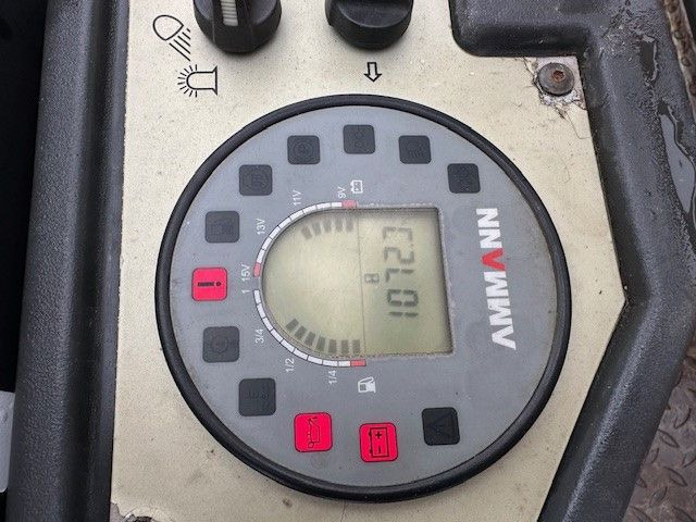 Ammann ARX23, Tandem, Bandagenbreite 1.000mm - Rolo: foto 4 Ammann ARX23, Tandem, Bandagenbreite 1.000mm - Rolo: foto 4