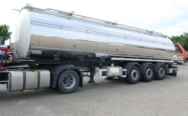Berger SAPL 24 SATA, Isoliert, Edelstahl,3 Kammern,31m³ - Semirreboque tanque: foto 5 Berger SAPL 24 SATA, Isoliert, Edelstahl,3 Kammern,31m³ - Semirreboque tanque: foto 5