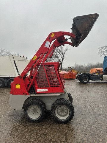 Bobcat S 130, S.W.S., 3. Steuerkreis, Div. Anbaugeräte - Mini pá carregadora: foto 3 Bobcat S 130, S.W.S., 3. Steuerkreis, Div. Anbaugeräte - Mini pá carregadora: foto 3