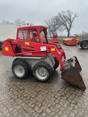 Bobcat S 130, S.W.S., 3. Steuerkreis, Div. Anbaugeräte - Mini pá carregadora: foto 2 Bobcat S 130, S.W.S., 3. Steuerkreis, Div. Anbaugeräte - Mini pá carregadora: foto 2