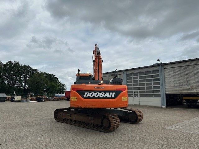 Doosan DX 255 LC-5/Schnellwechsel System/Rototilt R8 - Escavadora de rastos: foto 2 Doosan DX 255 LC-5/Schnellwechsel System/Rototilt R8 - Escavadora de rastos: foto 2