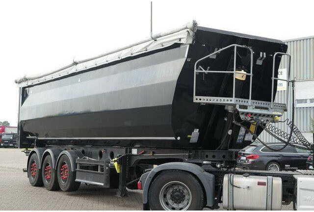 Fliegl DHKS 390, Stahl, 50m³, Schrottmulde, TOP-Zustand - Semi-reboque basculante: foto 4 Fliegl DHKS 390, Stahl, 50m³, Schrottmulde, TOP-Zustand - Semi-reboque basculante: foto 4