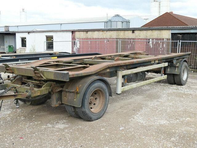 Huffermann HKA 18.70, Außenroller, Zwillingsreifen, BPW - Reboque transportador de contêineres/ Caixa móvel: foto 2 Huffermann HKA 18.70, Außenroller, Zwillingsreifen, BPW - Reboque transportador de contêineres/ Caixa móvel: foto 2