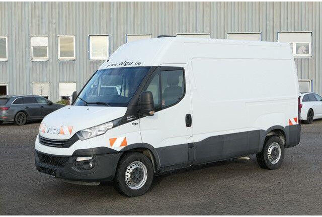 Iveco 35S16 Daily 4x2, 104tkm, Würth Regale, AHK, Navi - Furgão: foto 5 Iveco 35S16 Daily 4x2, 104tkm, Würth Regale, AHK, Navi - Furgão: foto 5