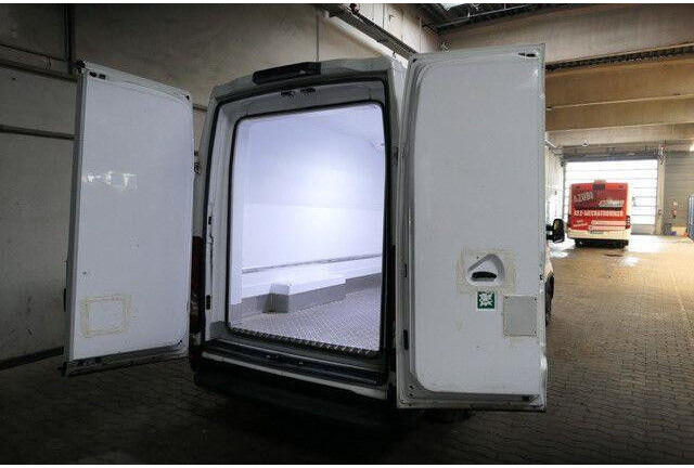 Iveco 35S16 Daily, Kerstner, 3.300mm lang, Klima - Carrinha frigorífica: foto 5 Iveco 35S16 Daily, Kerstner, 3.300mm lang, Klima - Carrinha frigorífica: foto 5