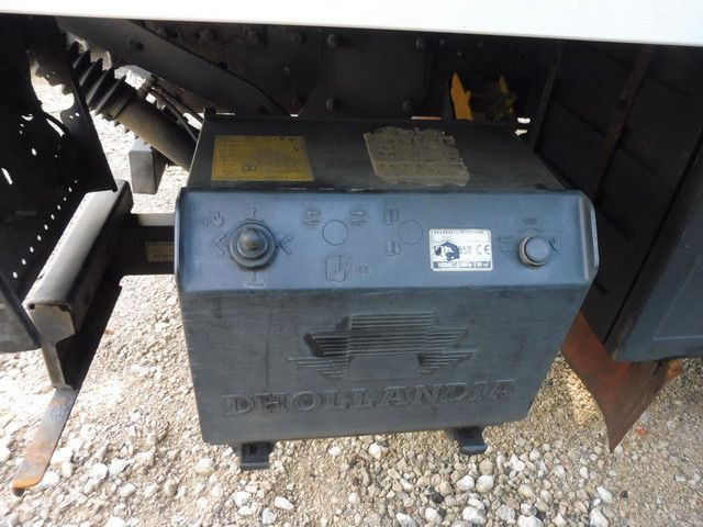Iveco 80E18 4x2, LBW, AHK, Klima, 6.100mm lang,3. Sitz Iveco 80E18 4x2, LBW, AHK, Klima, 6.100mm lang,3. Sitz - Carrinha de contentor: foto 4 Iveco 80E18 4x2, LBW, AHK, Klima, 6.100mm lang,3. Sitz Iveco 80E18 4x2, LBW, AHK, Klima, 6.100mm lang,3. Sitz - Carrinha de contentor: foto 4