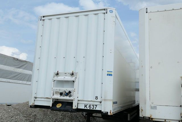 Krone SD, Isoliert, BPW, Krone Douplex Steel, 3-Achser - Semi-reboque furgão: foto 2 Krone SD, Isoliert, BPW, Krone Douplex Steel, 3-Achser - Semi-reboque furgão: foto 2