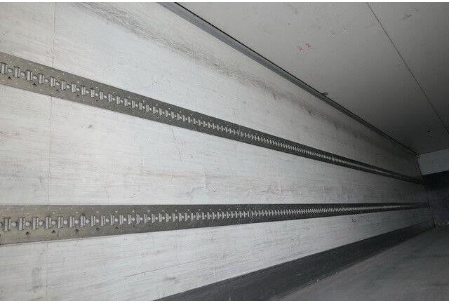 Semi-reboque furgão Krone SD, Isoliert, Luft-Lift, BPW, Scheibenbremse: foto 7 Semi-reboque furgão Krone SD, Isoliert, Luft-Lift, BPW, Scheibenbremse: foto 7