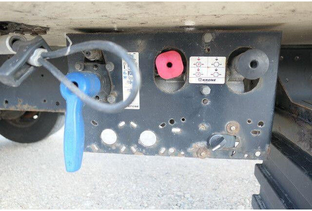 Semi-reboque furgão Krone SD, Isoliert, Luft-Lift, BPW, Scheibenbremse: foto 8 Semi-reboque furgão Krone SD, Isoliert, Luft-Lift, BPW, Scheibenbremse: foto 8