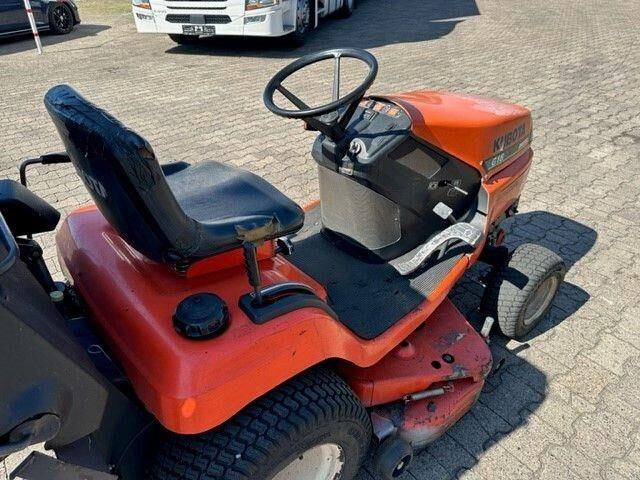 Kubota G 18 - Cortador de grama: foto 4 Kubota G 18 - Cortador de grama: foto 4