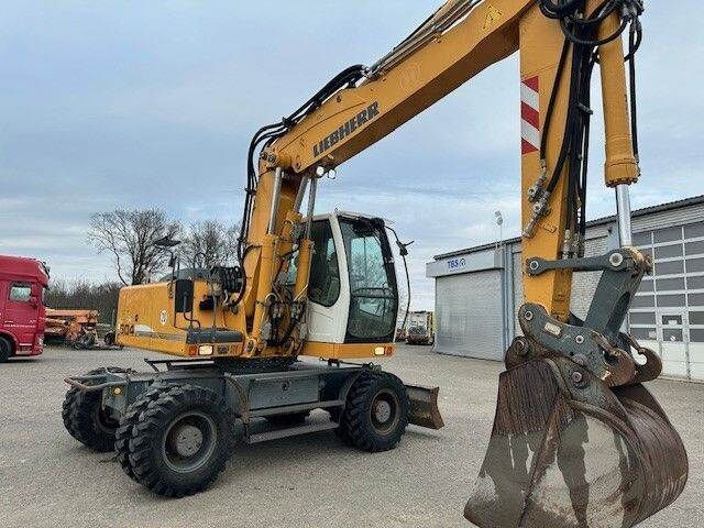 Liebherr A 904 C Litronic/SW System SW48/Klima/Kamera - Escavadeira de rodas: foto 3 Liebherr A 904 C Litronic/SW System SW48/Klima/Kamera - Escavadeira de rodas: foto 3