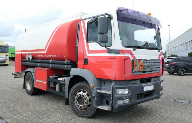 MAN 18.280 TGM, 14m³, 3 Kammern, 2x Schlauchtrommel - Caminhão tanque: foto 4 MAN 18.280 TGM, 14m³, 3 Kammern, 2x Schlauchtrommel - Caminhão tanque: foto 4