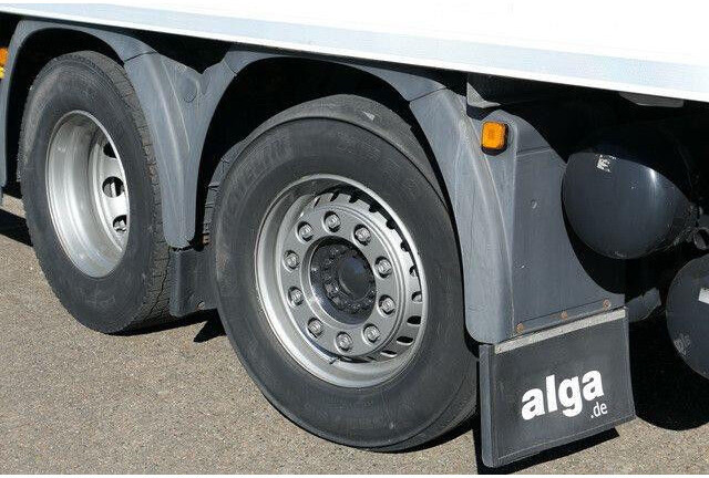 MAN 26.420 TGS LL 6x2, Intarder, LBW 2.5to., Gelenkt - Camião furgão: foto 4 MAN 26.420 TGS LL 6x2, Intarder, LBW 2.5to., Gelenkt - Camião furgão: foto 4