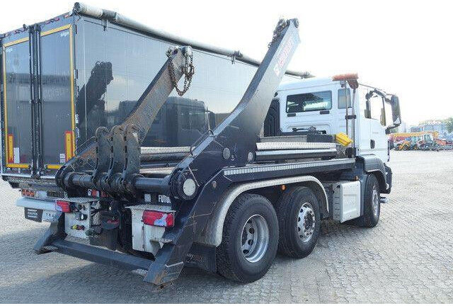 MAN 26.460 TGS 6x2, Hiab FTR18, Funk, Vorlauflenk,AC - Camião com sistema de cabo: foto 4 MAN 26.460 TGS 6x2, Hiab FTR18, Funk, Vorlauflenk,AC - Camião com sistema de cabo: foto 4