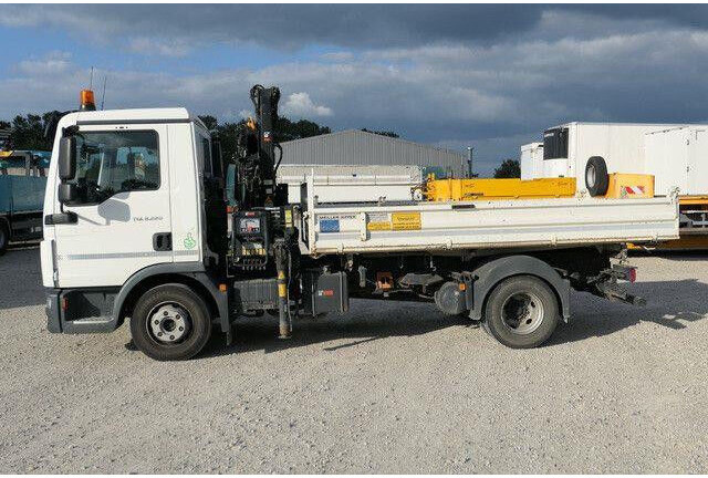 MAN 8.220 TGL BB, Hiab 055 BS-2, Greifer, AHK, Funk - Camião basculante: foto 2 MAN 8.220 TGL BB, Hiab 055 BS-2, Greifer, AHK, Funk - Camião basculante: foto 2
