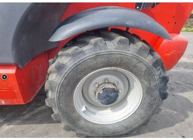 Manitou MT 1440, Teleskoplader, 13,5m.,4.0.to. Tragkraft - Empilhador telescópico: foto 4 Manitou MT 1440, Teleskoplader, 13,5m.,4.0.to. Tragkraft - Empilhador telescópico: foto 4