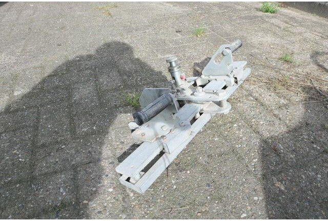 Lissmac Steingreifer, Kalksandsteinblöcke - Máquina de construção: foto 2 Lissmac Steingreifer, Kalksandsteinblöcke - Máquina de construção: foto 2