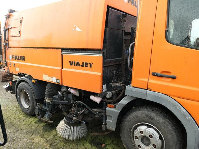 Mercedes-Benz 1018 Atego 4x2, Faun VIAJET 5R, Klima, 73tkm - Varredora urbana: foto 2 Mercedes-Benz 1018 Atego 4x2, Faun VIAJET 5R, Klima, 73tkm - Varredora urbana: foto 2