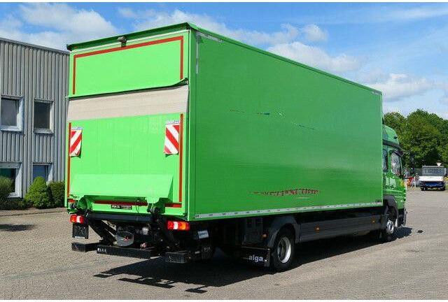 Mercedes-Benz 1023 L Atego 4x2, Schlafkabine, AHK, LBW, Möbel - Camião furgão: foto 5 Mercedes-Benz 1023 L Atego 4x2, Schlafkabine, AHK, LBW, Möbel - Camião furgão: foto 5