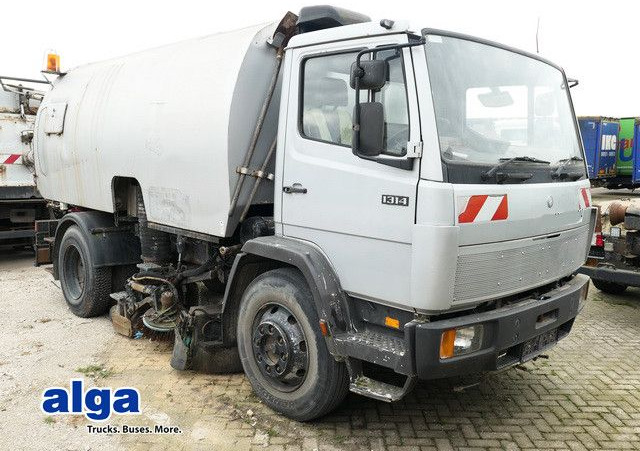 Mercedes-Benz 1314 KO 4x2, Schörling TSZ 94, Blattfederung - Varredora urbana: foto 1 Mercedes-Benz 1314 KO 4x2, Schörling TSZ 94, Blattfederung - Varredora urbana: foto 1