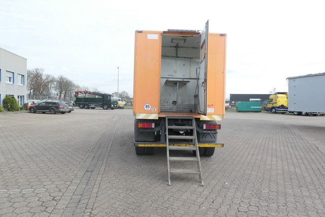 Mercedes-Benz 1518 A Atego 4X4, Klima, AHK, Allrad, Rolltor - Camião furgão: foto 4 Mercedes-Benz 1518 A Atego 4X4, Klima, AHK, Allrad, Rolltor - Camião furgão: foto 4