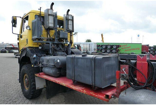 Camião chassi Mercedes-Benz 1838 AK 4x4, Allrad, Einzelbereifung, Wenig KM: foto 10 Camião chassi Mercedes-Benz 1838 AK 4x4, Allrad, Einzelbereifung, Wenig KM: foto 10