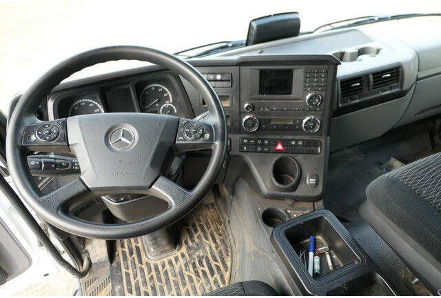 Camião basculante Mercedes-Benz 2030 L Antos 4x2, Kran,Generator,Plane,Hydraulik: foto 16 Camião basculante Mercedes-Benz 2030 L Antos 4x2, Kran,Generator,Plane,Hydraulik: foto 16