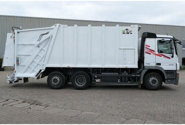 Mercedes-Benz 2532 L Actros 6x2, Medium X2EC23, Zöller 321 - Caminhão de lixo: foto 2 Mercedes-Benz 2532 L Actros 6x2, Medium X2EC23, Zöller 321 - Caminhão de lixo: foto 2