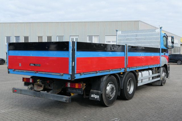 Mercedes-Benz 2536 L Axor 6x2, Gerüstbau, Liftachse, AHK,Klima - Camião de caixa aberta/ Plataforma: foto 3 Mercedes-Benz 2536 L Axor 6x2, Gerüstbau, Liftachse, AHK,Klima - Camião de caixa aberta/ Plataforma: foto 3