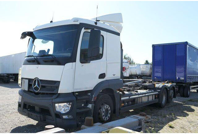 Mercedes-Benz 2543 L Actros 6x2, Meiller RK 21.70, Lenk-Lift - Camião polibenne: foto 4 Mercedes-Benz 2543 L Actros 6x2, Meiller RK 21.70, Lenk-Lift - Camião polibenne: foto 4
