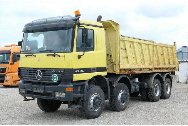 Mercedes-Benz 4140 AK Actros, Allrad, alter Tacho, 4x am Lager - Camião basculante: foto 2 Mercedes-Benz 4140 AK Actros, Allrad, alter Tacho, 4x am Lager - Camião basculante: foto 2