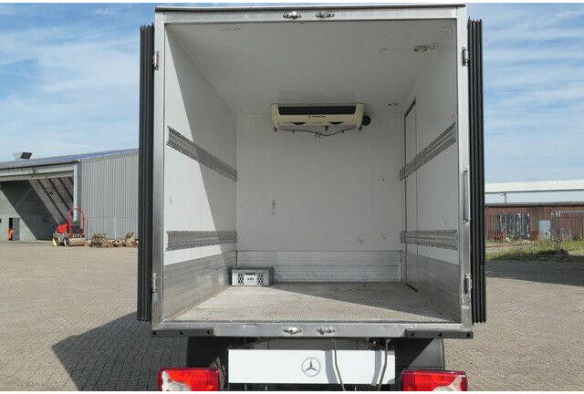 Mercedes-Benz 516 CDI Sprinter 4x2, Thermo King, Kiesling - Camião frigorífico: foto 5 Mercedes-Benz 516 CDI Sprinter 4x2, Thermo King, Kiesling - Camião frigorífico: foto 5