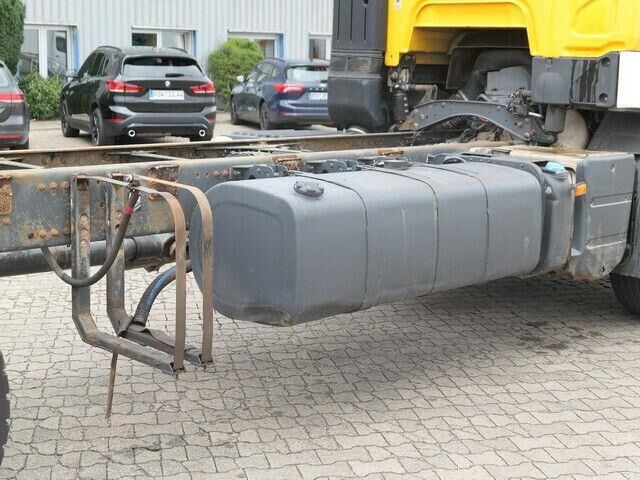 Renault 460 Premium Lander 6x4, Retarder, 10Räder, Klima - Camião chassi: foto 3 Renault 460 Premium Lander 6x4, Retarder, 10Räder, Klima - Camião chassi: foto 3