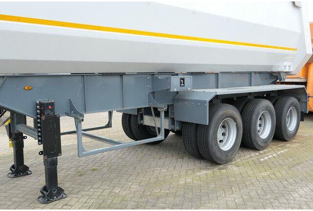 Stahl Hardox, 42m³, gr. Achsen, 4x am Lager - Semi-reboque basculante: foto 2 Stahl Hardox, 42m³, gr. Achsen, 4x am Lager - Semi-reboque basculante: foto 2