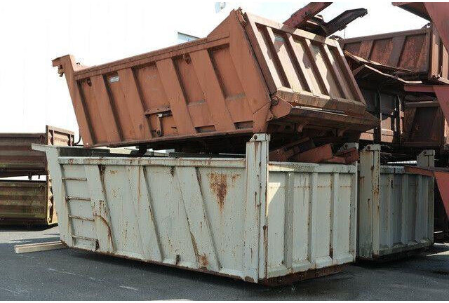 Stahl Hinterkippmulde ca. 17 cbm - Camião basculante: foto 2 Stahl Hinterkippmulde ca. 17 cbm - Camião basculante: foto 2