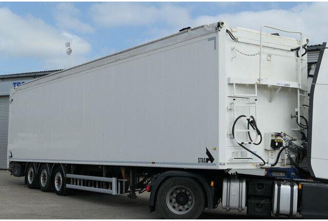 Stas S300ZX, 92m³, 10mm Boden, SAF, Hydr. Heckklappe - Semi-reboque furgão: foto 4 Stas S300ZX, 92m³, 10mm Boden, SAF, Hydr. Heckklappe - Semi-reboque furgão: foto 4